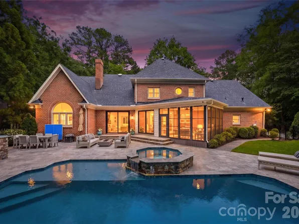 2610 Grimmersborough Ln, Charlotte, NC 28270