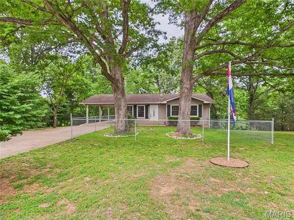 404 Ridgeview Dr, Piedmont, MO 63957