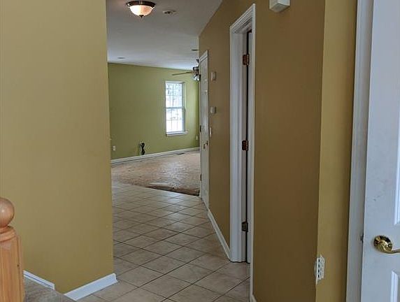 5th image of 6105 Gailway Dr