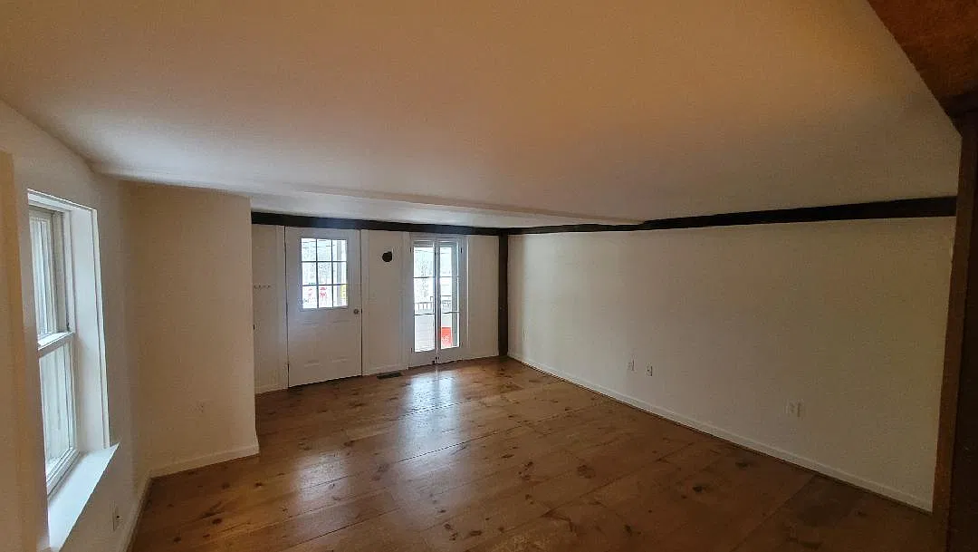 2 bed, 1200 sqft, $1,600 — Photo 4