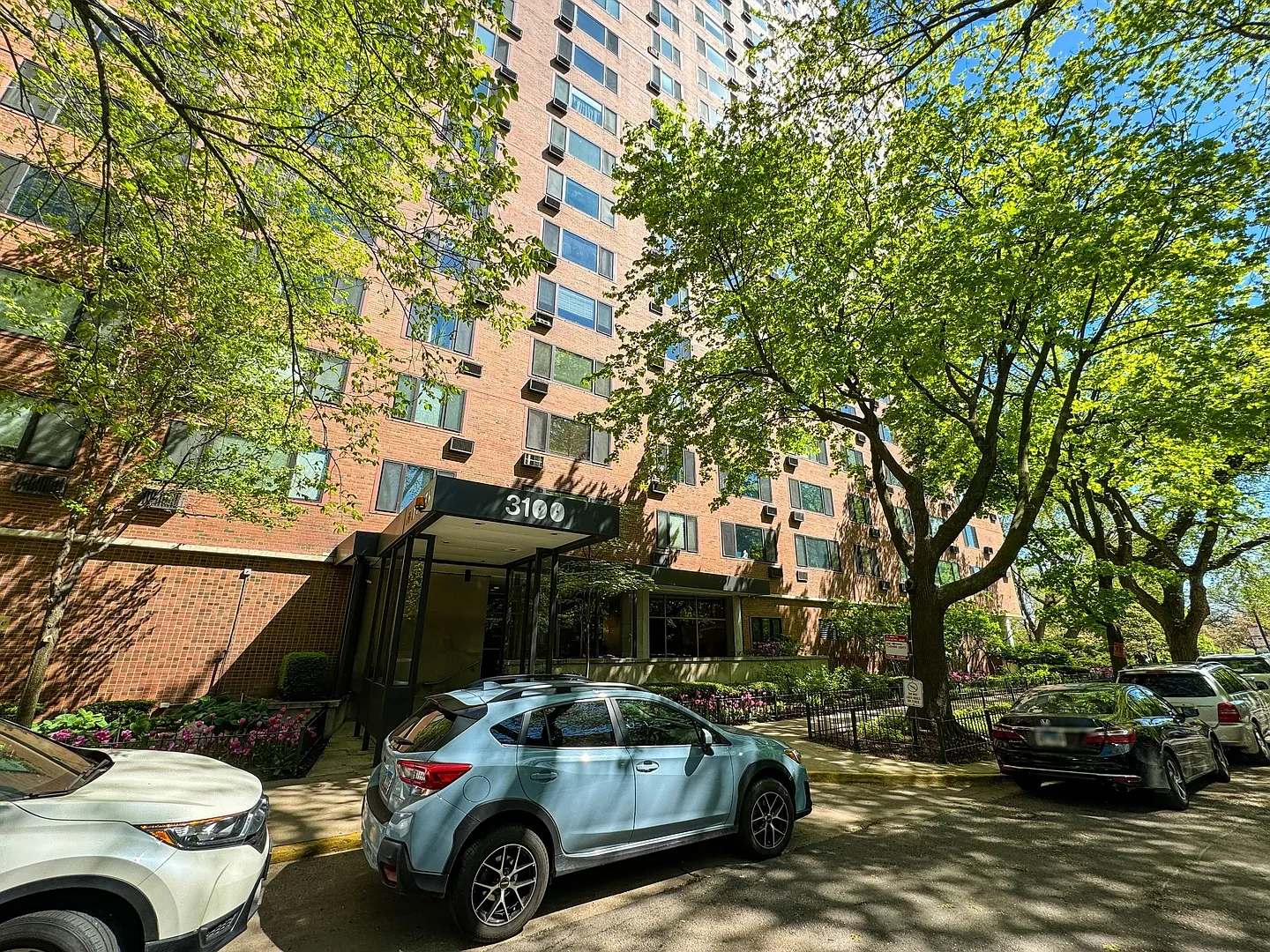 Studio, 600 sqft, $1,850 — Photo 1