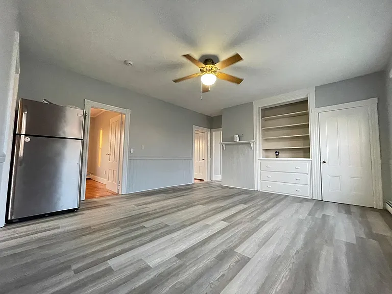 52 Hope St #3 — Photo 3