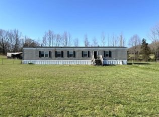 141 Clifton Smith Rd, Summer Shade, KY 42166
