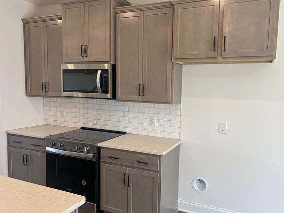 2nd image of 5022 Layman Dr