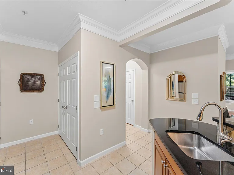 503 Sunset View Ter SE #101 — Photo 8