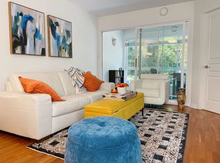 3333 W 4th Ave #204, Vancouver, BC V6R4R9