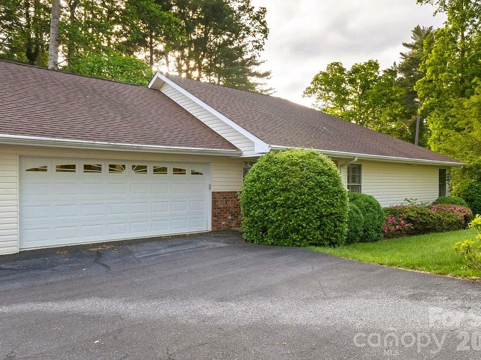 1st image of 108 Bridgette Loop Rd