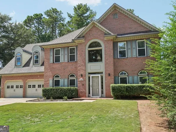 1496 Fallsbrook Ct NW, Acworth, GA 30101