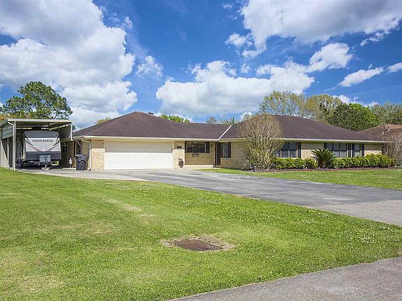 2nd image of 4015 Benton Dr
