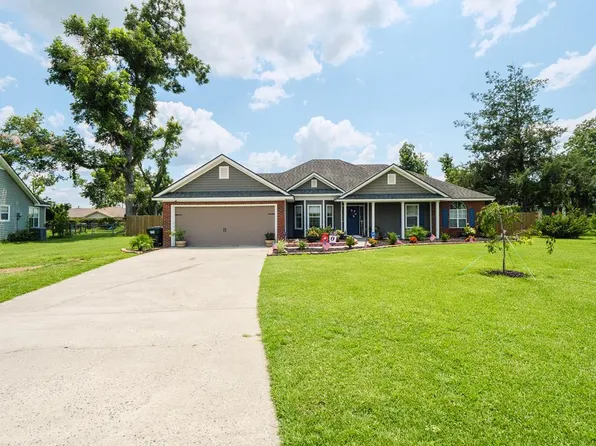 3853 Brookfield Dr, Valdosta, GA 31605