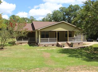 6631 Hamburg Rd NW, Roxie, MS 39661