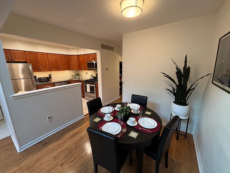 836 S Howard St #B — Photo 33