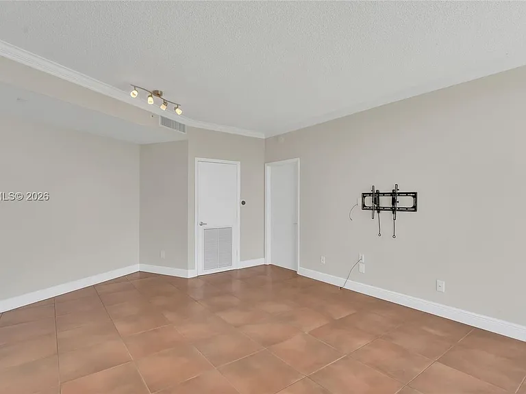 2475 Brickell Ave #2501 — Photo 12
