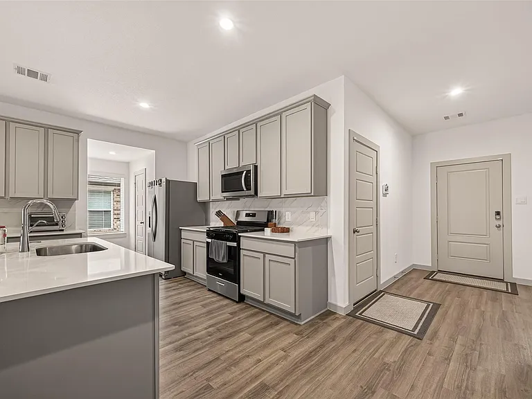 1119 Kinder Sky Ln — Photo 13