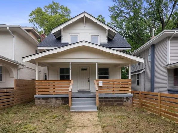 3805 Agnes Ave, Kansas City, MO 64128