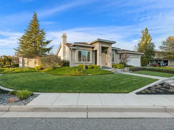 19851 Kane Ct, Saratoga, CA 95070