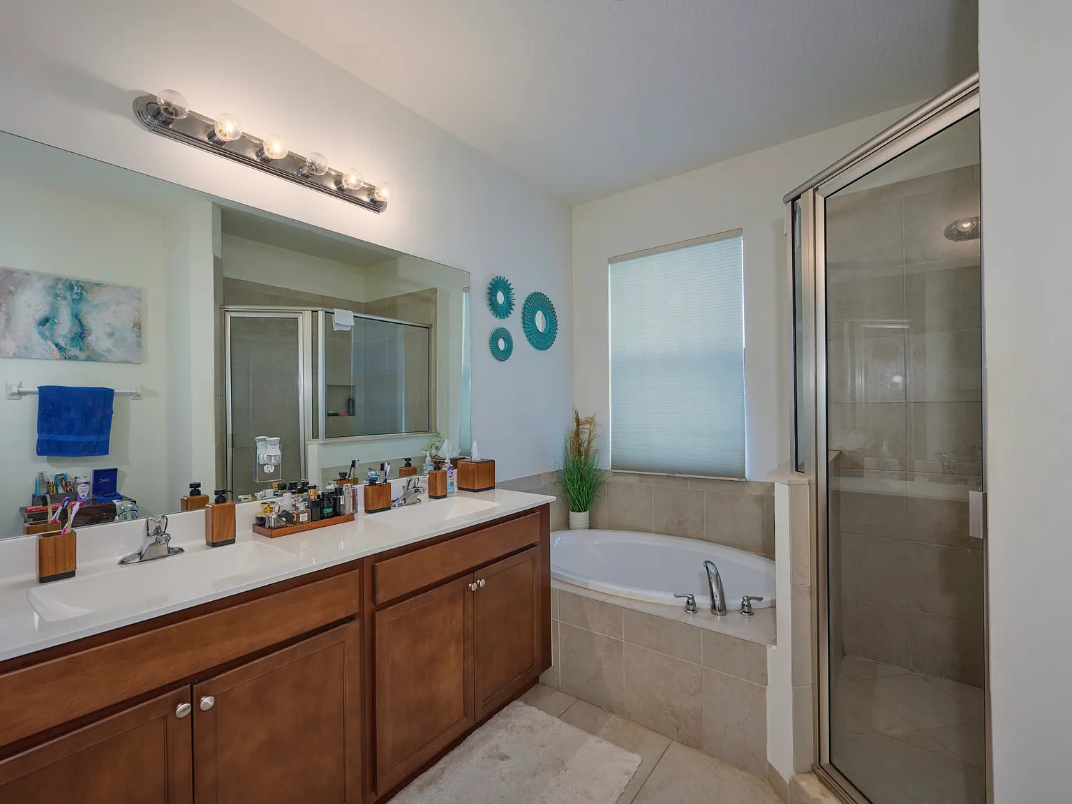 9880 East Villa Circle - 1 — Photo 4