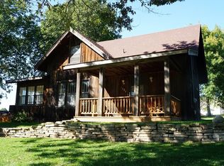 1324 Park St, Perry, IA 50220