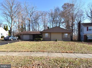 92 Niagara Ln, Willingboro, NJ 08046