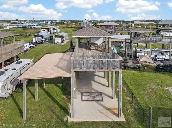 1739 Pompano Ln, Crystal Beach, TX 77650
