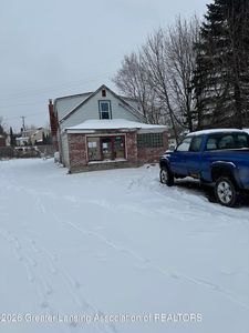 2112 N High St, Lansing, MI, 48906