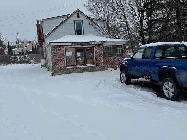 2112 N High St, Lansing, MI 48906