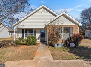 404 Wynfield Ln, Bonaire, GA
