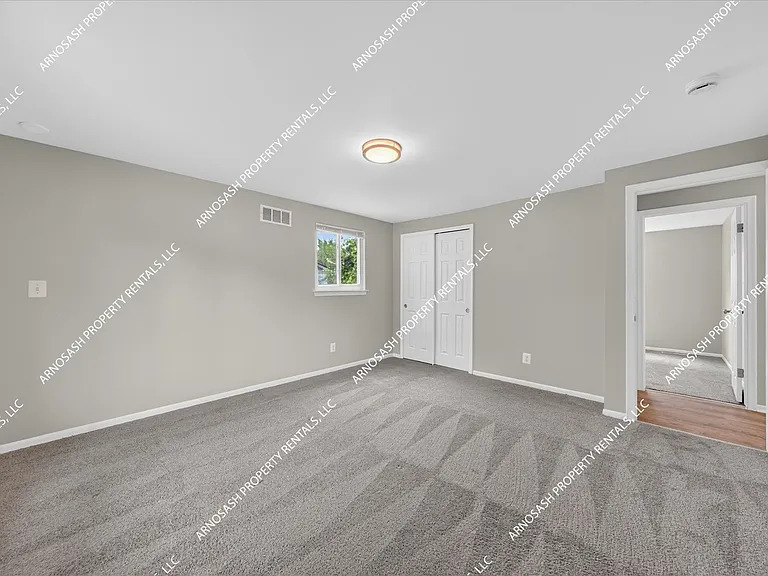 27345 Harvard Rd — Photo 28