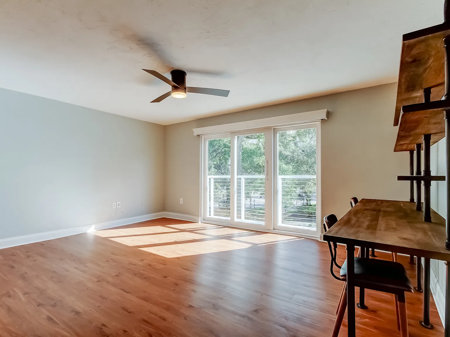 1 bed, 600 sqft, $2,300 — Photo 2