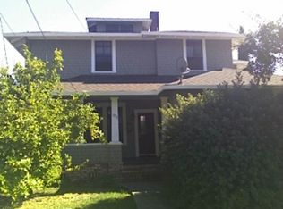 702 Orchard St, Santa Rosa, CA 95404