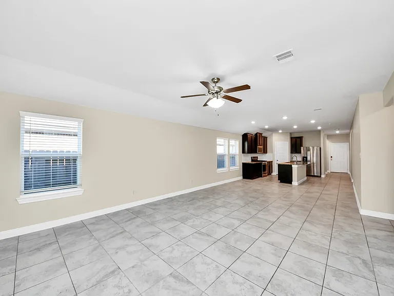 24654 Greenwood Bay Dr — Photo 10