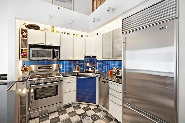 Sold by Town Residential | media 15