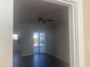 203 W 85th Pl, Los Angeles, CA 90003