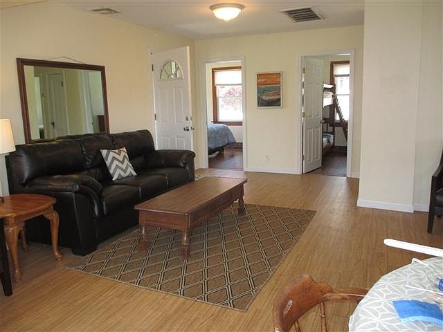 2nd image of 27 Crandall Ave