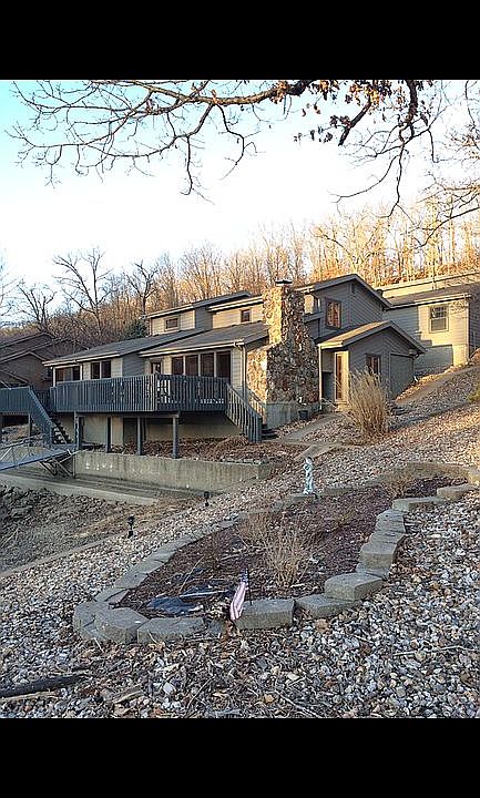 2nd image of 324 Murray Hill Rd