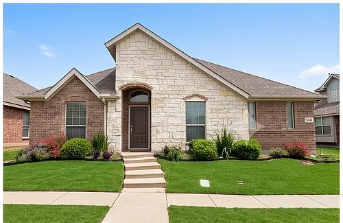 5940 Chisholm Trl Photo 1
