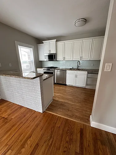 13367 Madison Ave #5 Photo 1