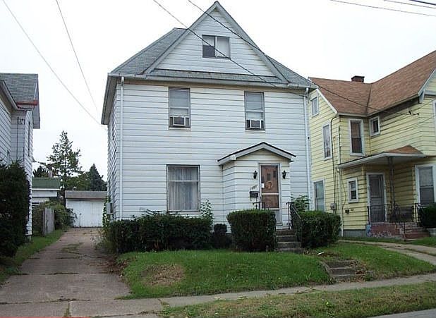 1st image of 1051 E 26th St #P218