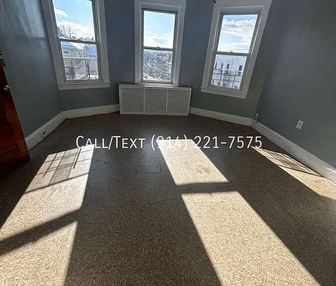 263 Elm St — Photo 4