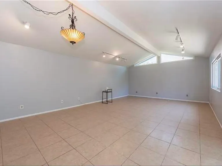 14272 Utrillo Dr — Photo 7