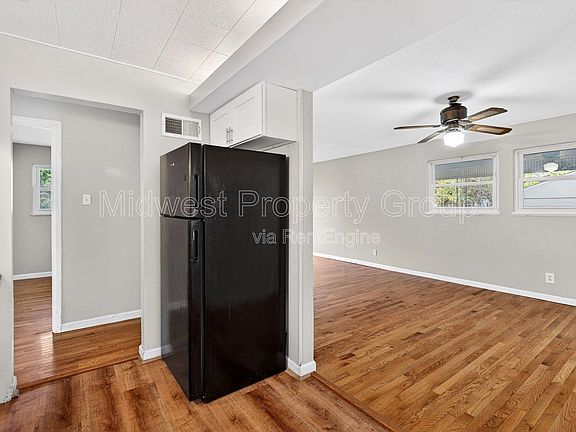 5th image of 710 Tyson Dr