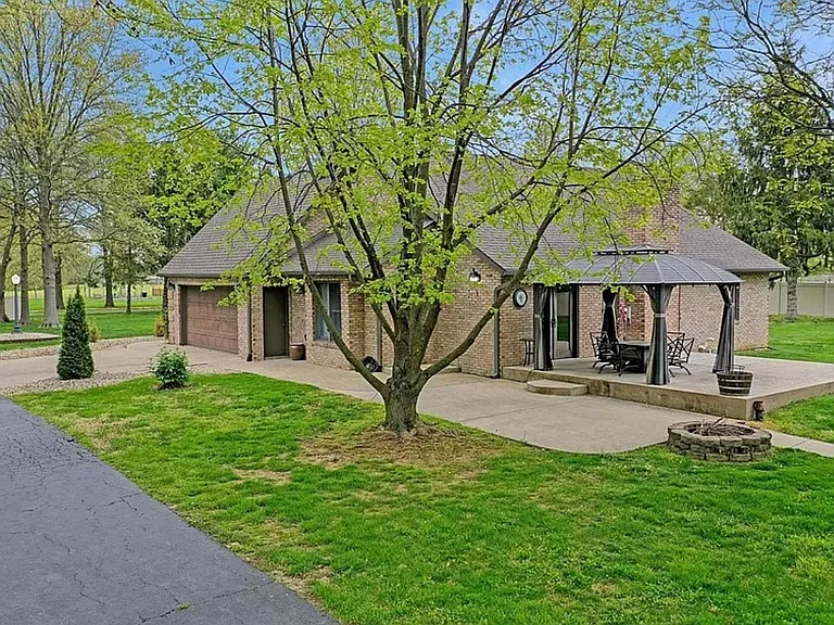 Spring outside and Patio Area