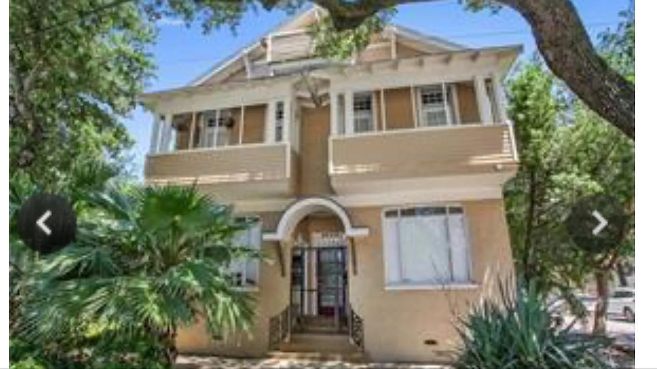 4 bed, 2200 sqft, $1,550 — Photo 1