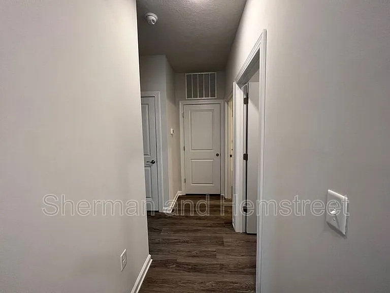 5053 Mimosa Dr #5053 MIMOSA DR — Photo 5