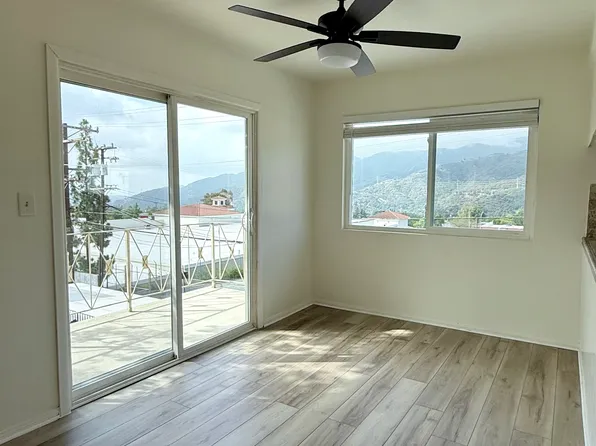 3240 Fairesta St APT 4, La Crescenta, CA 91214