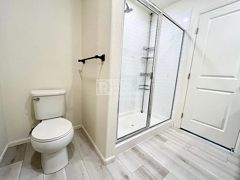 7104 Vermillion St — Photo 12
