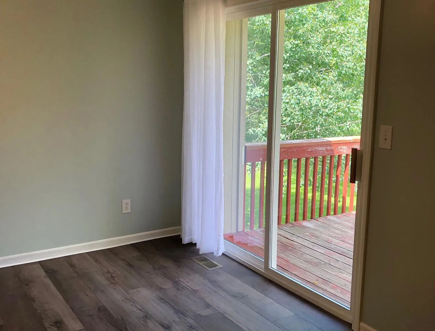 4 bed, 1742 sqft, $2,250 — Photo 1
