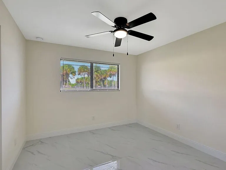 2016 Avenue S — Photo 13