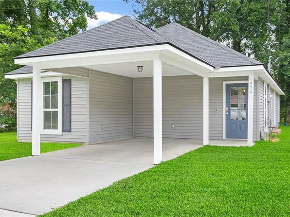 1934 S Ringer Ave, Gonzales, LA 70737