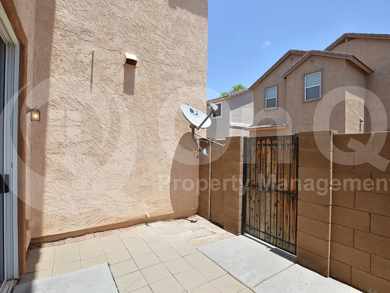 4028 E Tulsa St — Photo 19